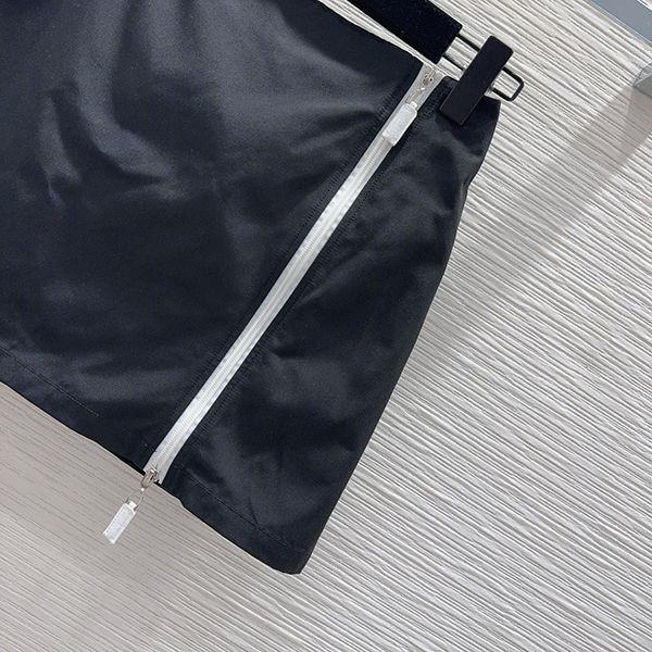 【女性の憧れ☆】プラダ 半袖 スポーツウェア セット 偽物 put11646